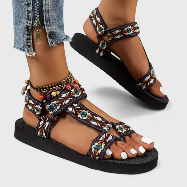 Tanya | Kényelmes stílusos nyári szandál