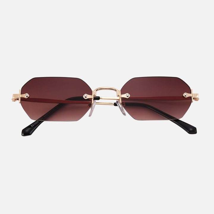 Judit | Stílusos és védő szemüveg