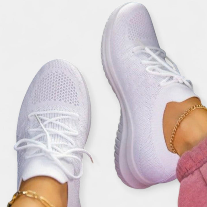 Lili | Könnyű sportcipő modern dizájnnal