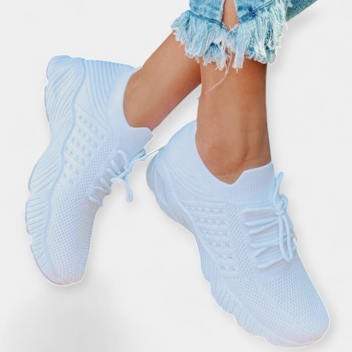 Lili | Könnyű sportcipő modern dizájnnal