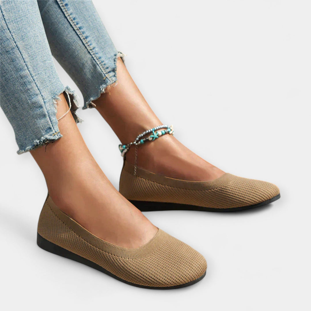 Csenge | Kényelmes anatómiai cipő mindennapokra