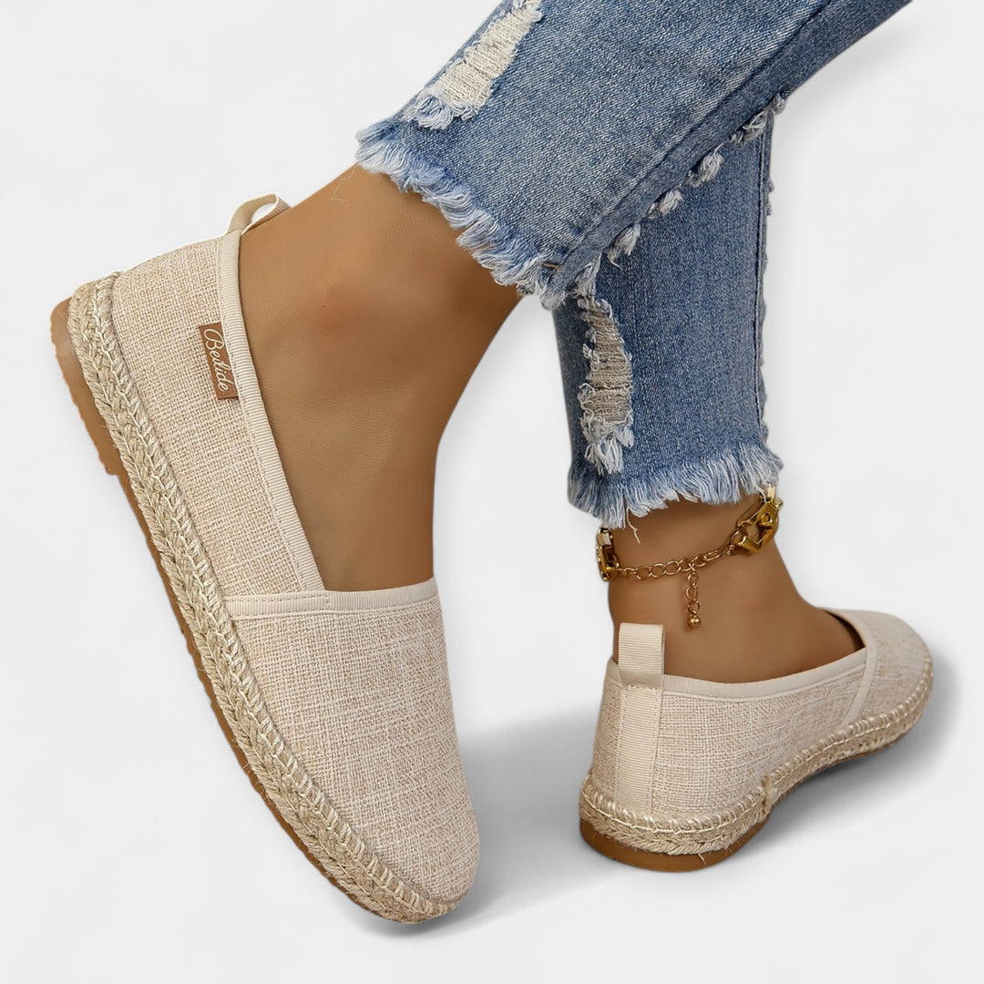 Eszter | Légáteresztő vászon cipő mindennapokra