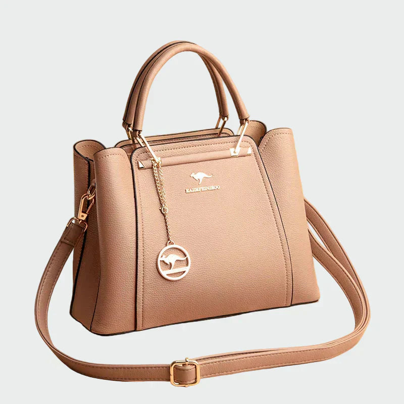 Sára | Elegáns fekete táska arany részletekkel