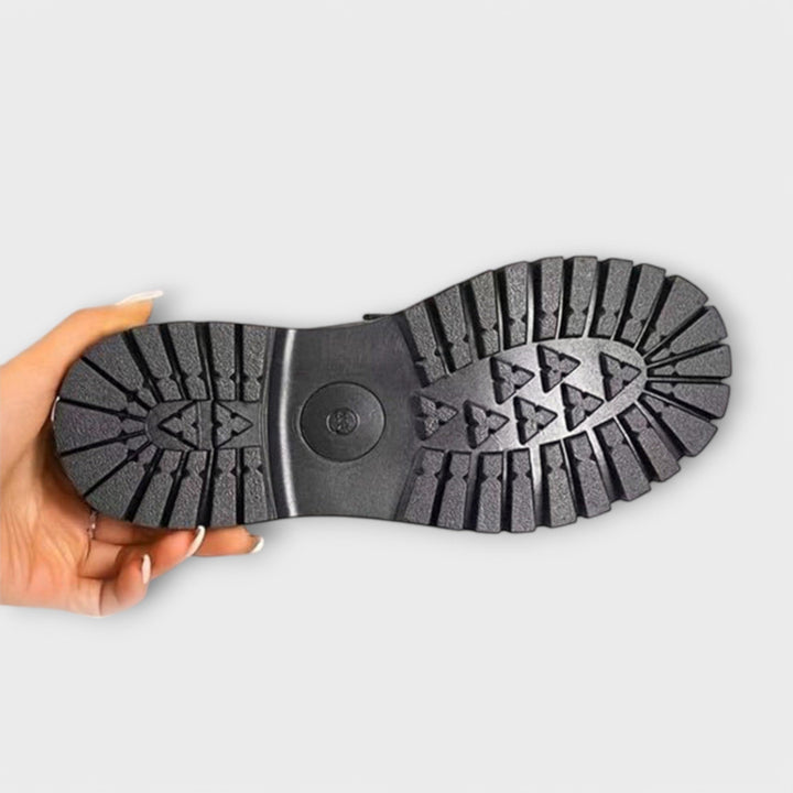 Alisa | Nubukbőr női mokaszin kényelem